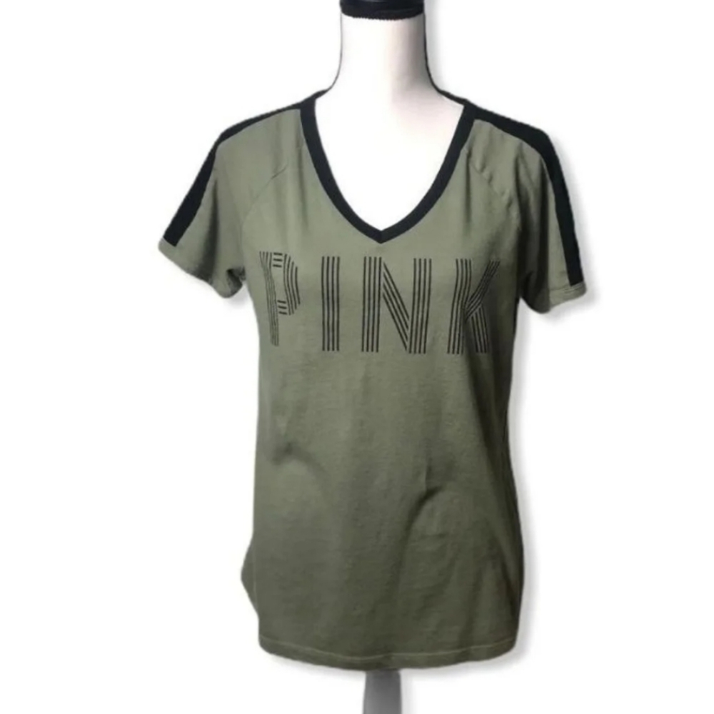Victoria's Secret PINK short sleeve logo t…